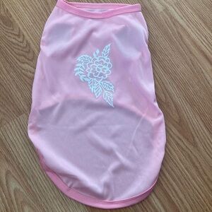 Price drop … NWOT Lightweight Material Dog (Puppy) Shirt with Saying